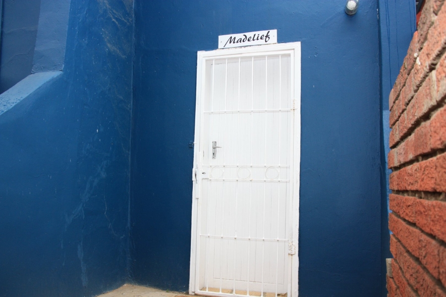 11 Bedroom Property for Sale in Dewetsdorp Free State